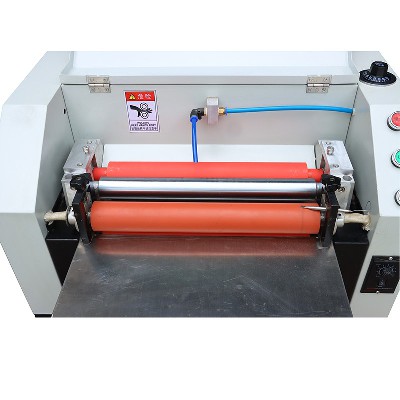 Digital glazing machine